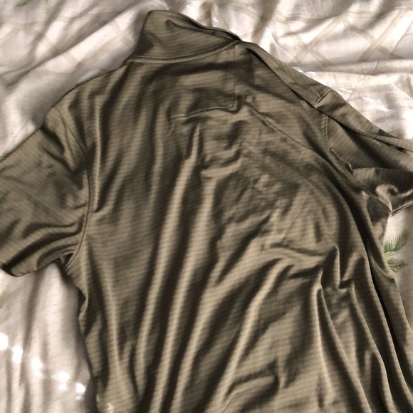 Size small A(x)ist polo shirt good condition - Picture 2 of 3